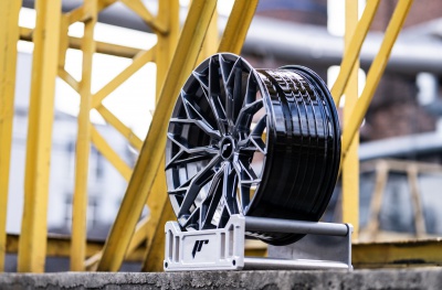 JR49 Hyper Black
