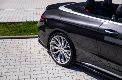 Mercedes-Benz japan racing rim details
