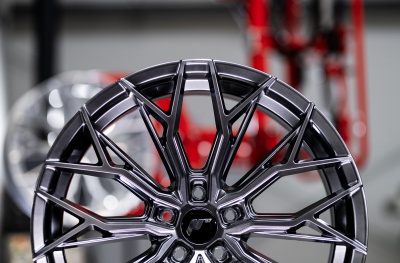 JR49 Hyper Black