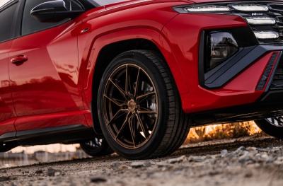 Hyundai japan racing rim details