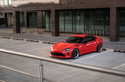 Toyota Hyper Gray Machined Lip