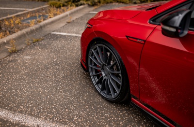 Volkswagen Golf / R / GTI