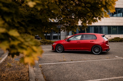 Volkswagen Golf / R / GTI