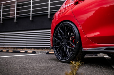 Volkswagen japan racing wheels details