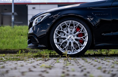 Mercedes-Benz japan racing rim details