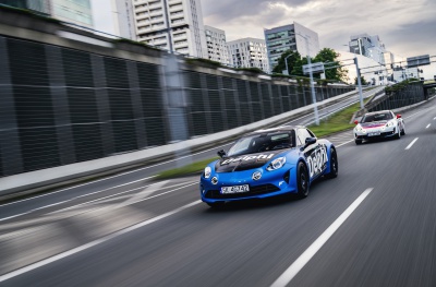 Alpine japan racing rim details