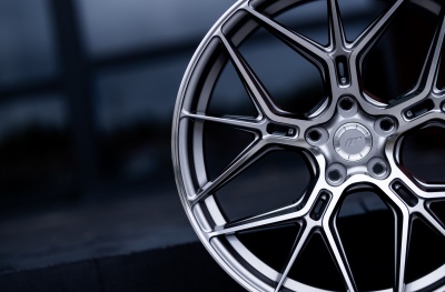 JR51 Titanium Machined Face