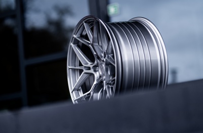 JR51 Titanium Machined Face