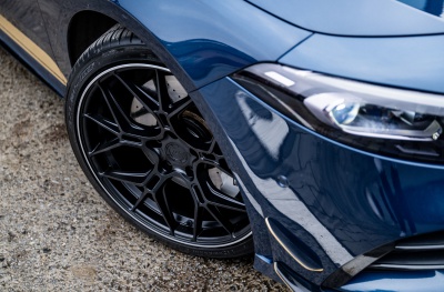 Mercedes-Benz japan racing rim details