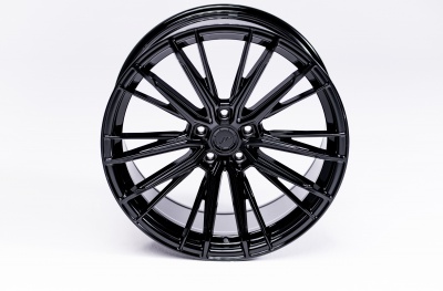 JR52 Glossy Black