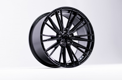 JR52 Glossy Black