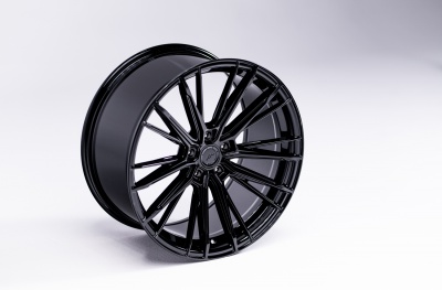 JR52 Glossy Black