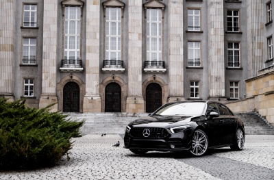 Mercedes-Benz japan racing rim details