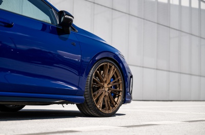 Volkswagen japan racing rim details